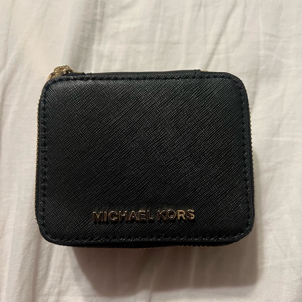 Michael Kors Travel Jewlery box